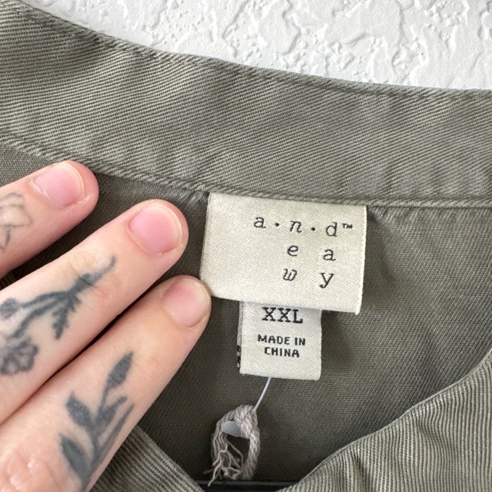 Women's Olive Green Jacket - Picture 3 of 12